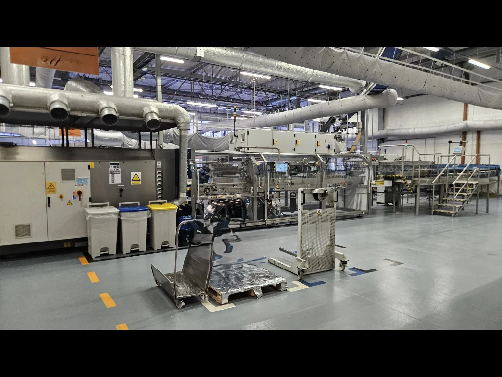Used KRONES Variopac Pro FS 45 Shrink Wrapper 2008