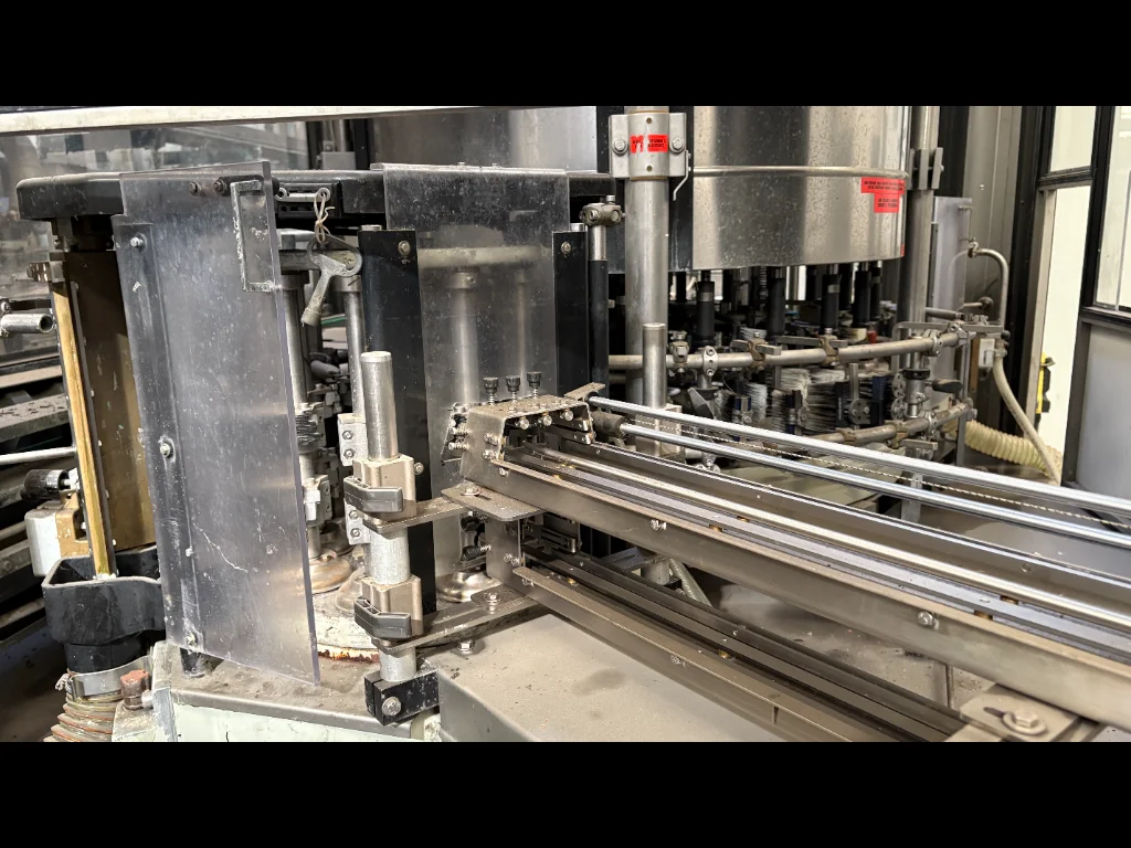 Complete used CSD Glass line - 12000bph - Image 13