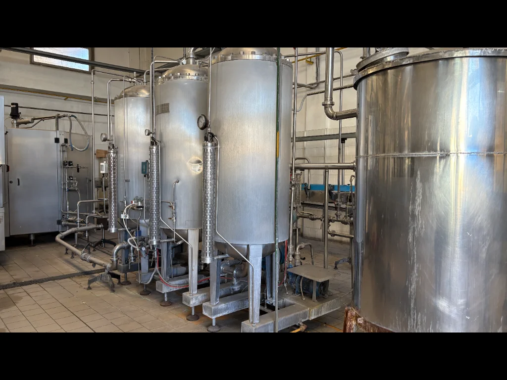 Complete used CSD Glass line - 12000bph - Image 8