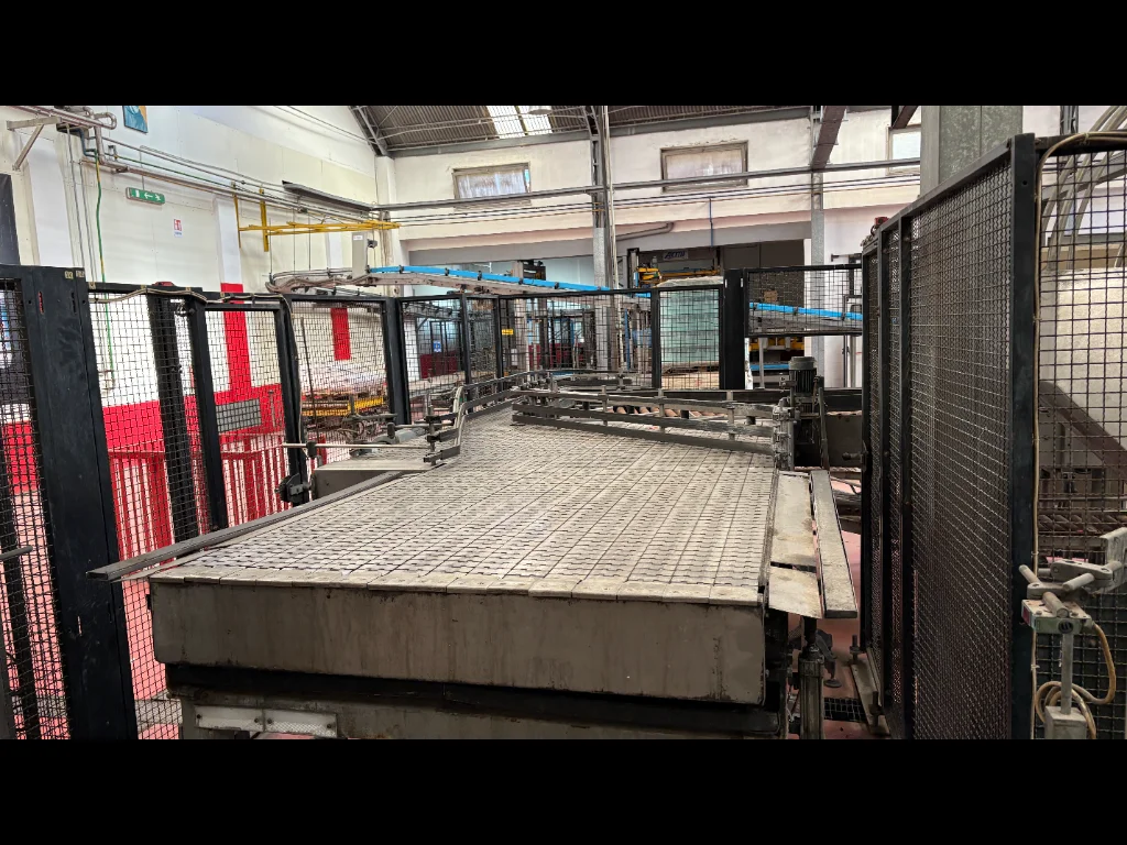 Complete used CSD Glass line - 12000bph - Image 4