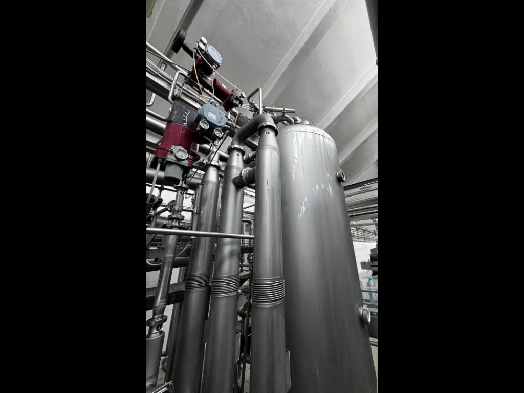 Used Sameto Technifil complete water bottling line for PET bottles year 2010 - 16,000BPH - Image 11