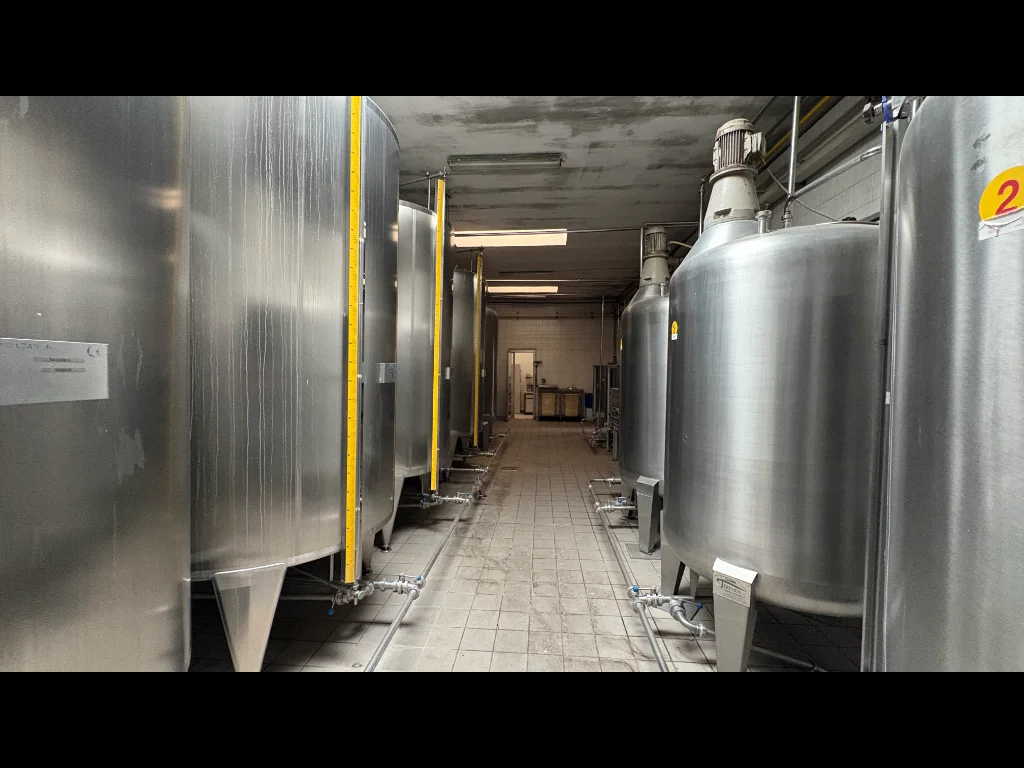 Used syrup room with pasteurizer Alfa Laval - Image 4