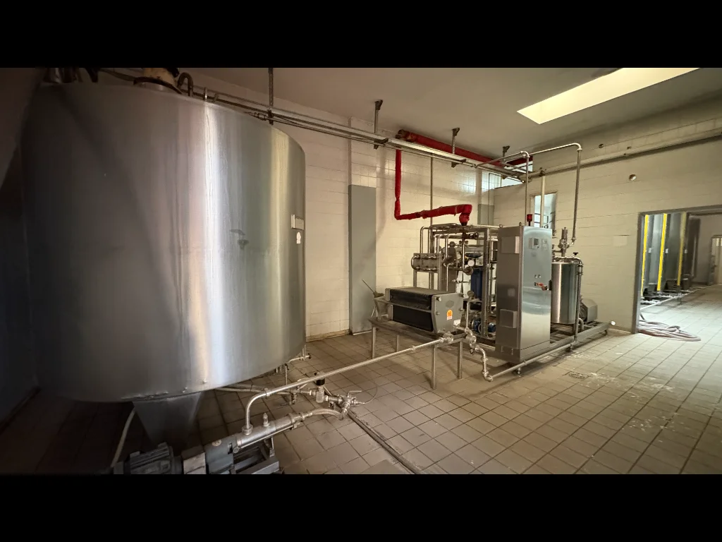Used syrup room with pasteurizer Alfa Laval - Image 7
